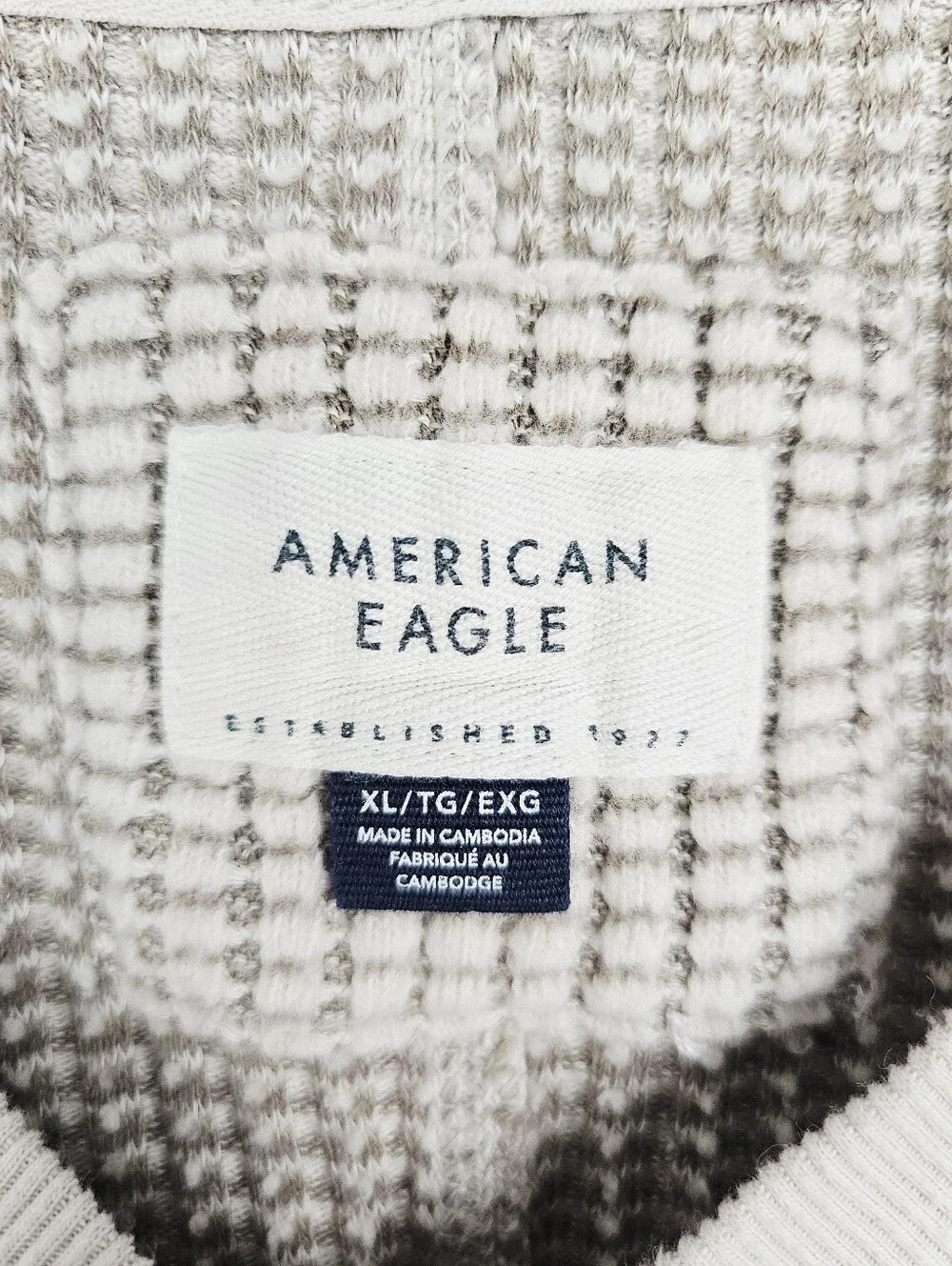 American Eagle Big Hug V-Neck Oversized Waffle Sweatshirt - Picture 5 of 10